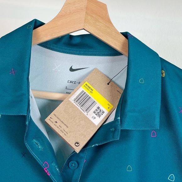 NWT Nike Women's Dri-FIT Victory Printed Golf Polo Bright Spruce/Washed Teal - Picture 4 of 6